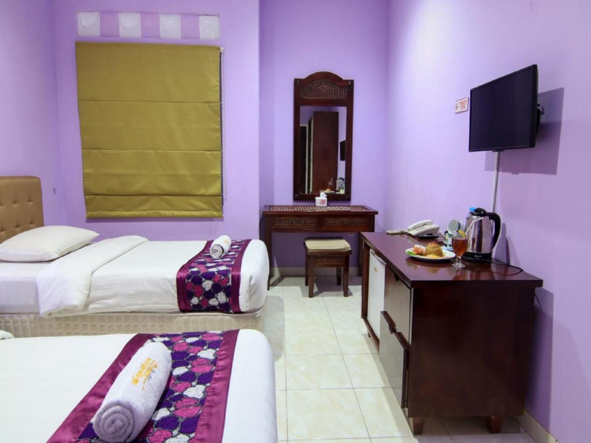 Hotel Signature Mandala Kencana Cianjur Exterior photo
