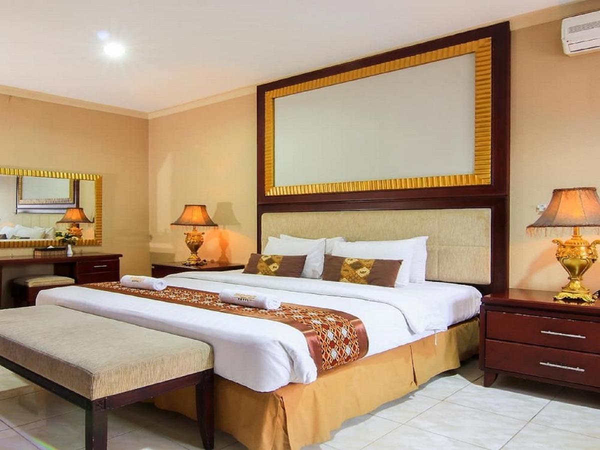 Hotel Signature Mandala Kencana Cianjur Exterior photo